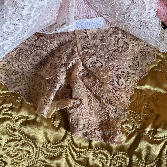 7 Pack Lace Hipsters - Picture 4 of 9